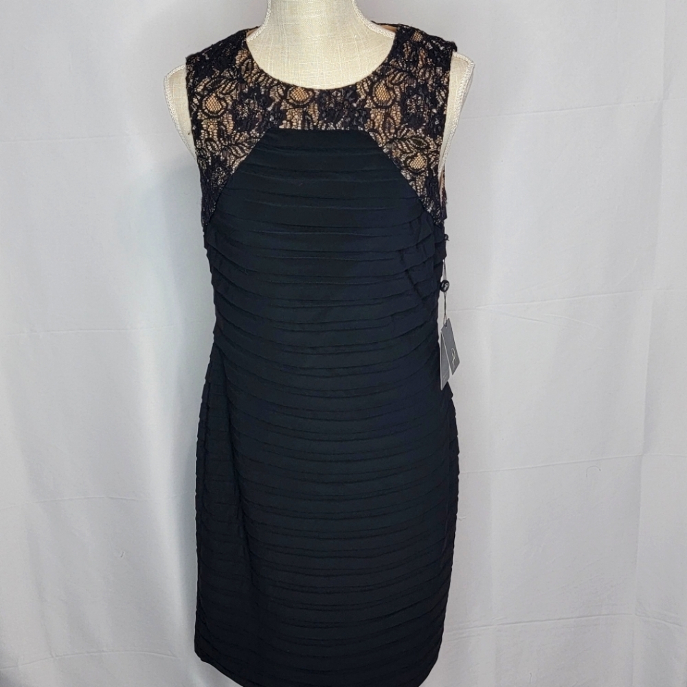 NEW NEW NEW!!! Adrianna Papell Lace Yoke Shutter Sheath Dress Size 10‎